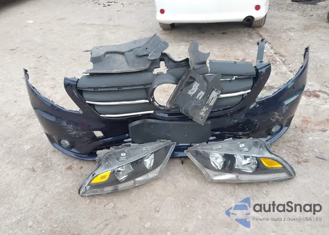 2022 Mercedes-Benz Metris из США, поврежденный, VIN W1YV0CEY2N3977194